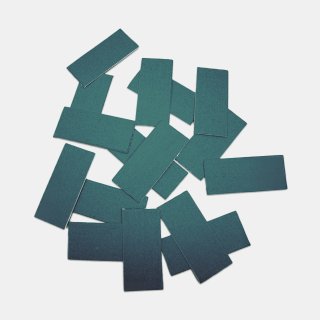 PANTONE ® COTTON SWATCH CARD
cut into 24 self-adhesive CHIPS
each 4,5 cm x 1,5 cm...